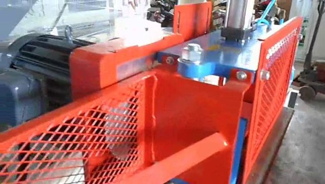 Máy phay mộng finger bán tự động - 0933 671 343