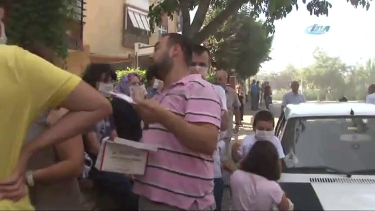 Kadıköy'de korkutan yangın!