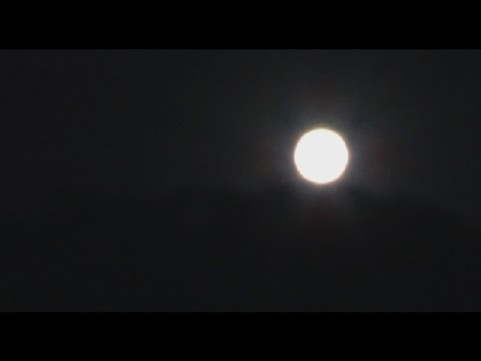 Napoli - Magnifica luna e stelle cadenti nella Notte di San Lorenzo (10.08.14)