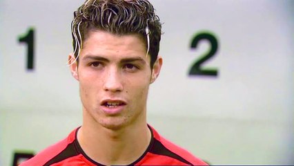 Cristiano Ronaldo Shows His Skills After Joining Manchester United In 2003 & Teaches Jesse Lingard