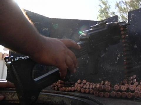 Irak: les peshmergas réclament des armes