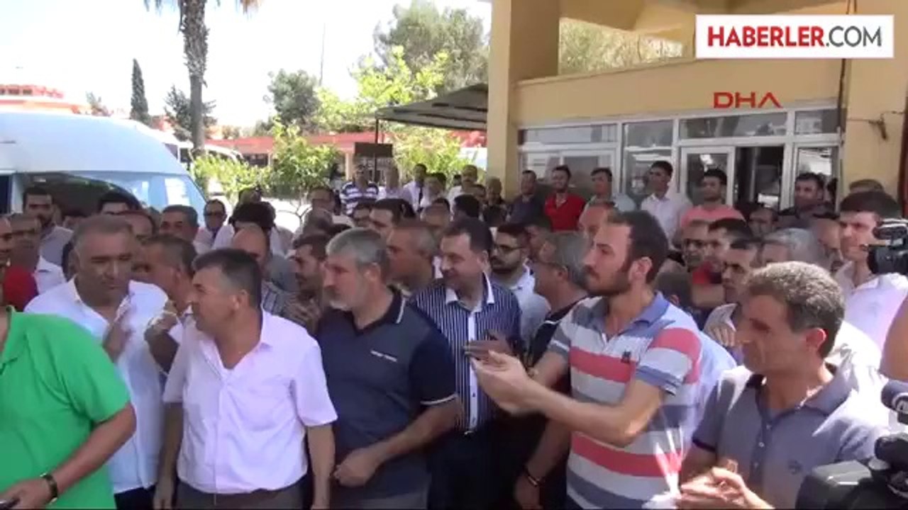 Yeni Otogarın Kirasını Yüksek Bulan Esnaf Eylem Yaptı