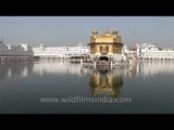 Devotees throng Golden Temple - Amritsar, Punjab