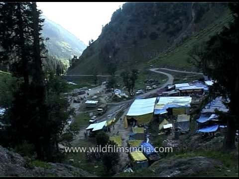 Tents for pilgrims at Chandanwari camp