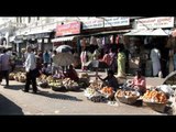 Fruit vendors on streets of Mysore, Karnataka