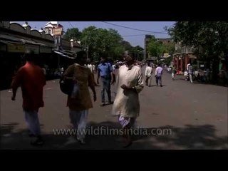 Outside view of Kalighat Kali Temple in Kolkata