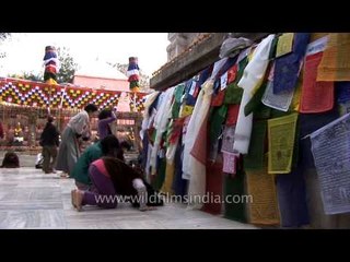 Devotees offer prayer at Kalachakra - Bodhgaya