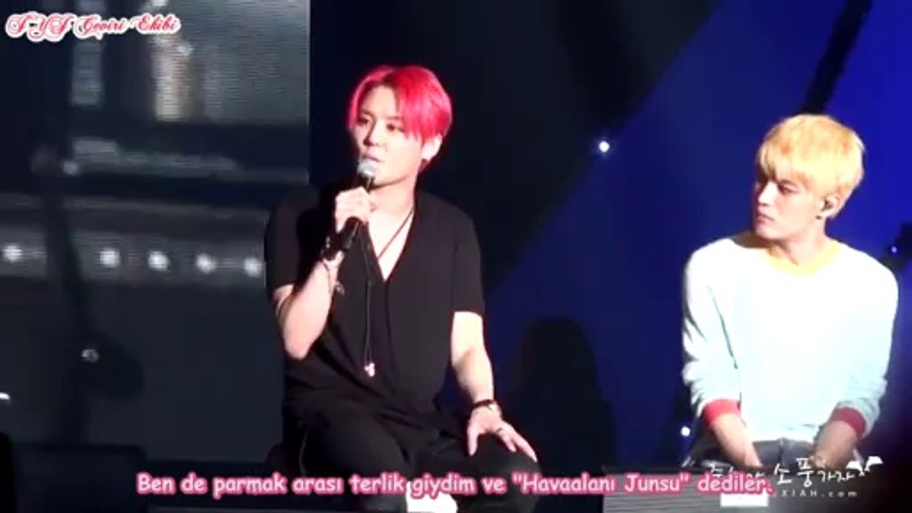 [Türkçe Altyazı] Yoochun'ın terlik giymesine özenen Junsu