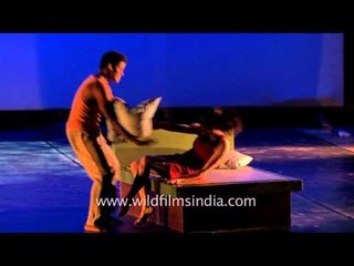 'Calling to you', a contemporary dance by Deborah Abel Dance Company