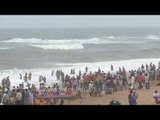 Puri beach: more people than you would care to see on a beach
