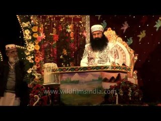 Head of DSS presenting Diamond medal to student: outstanding performance in sports