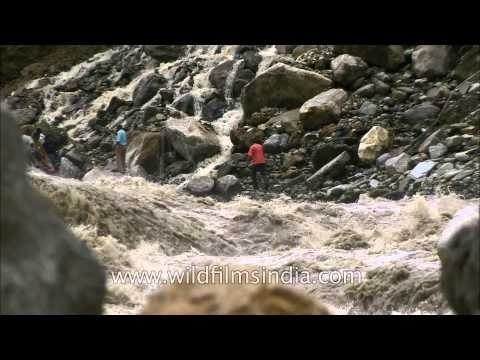 In memory of the victims of the Uttarakhand Floods - a poetic offering