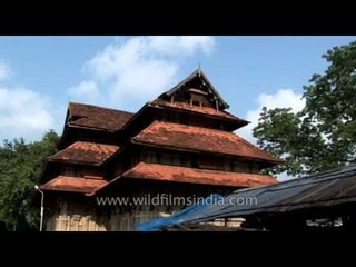 Devotees at Vadakkunnathan Temple for Thrissur Pooram