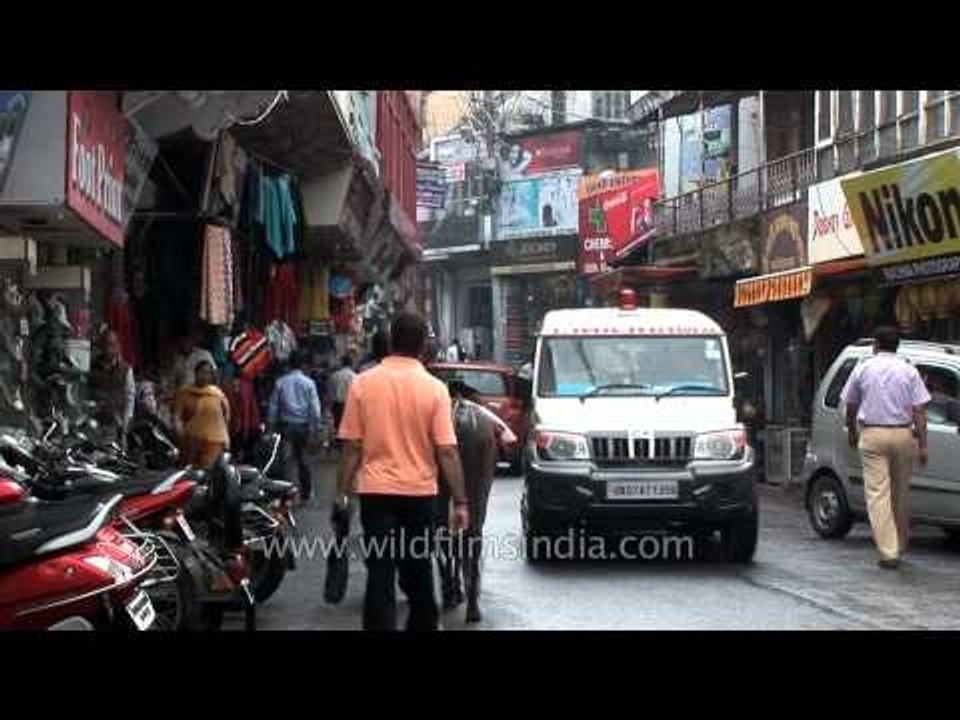 Market road in Mussoorie