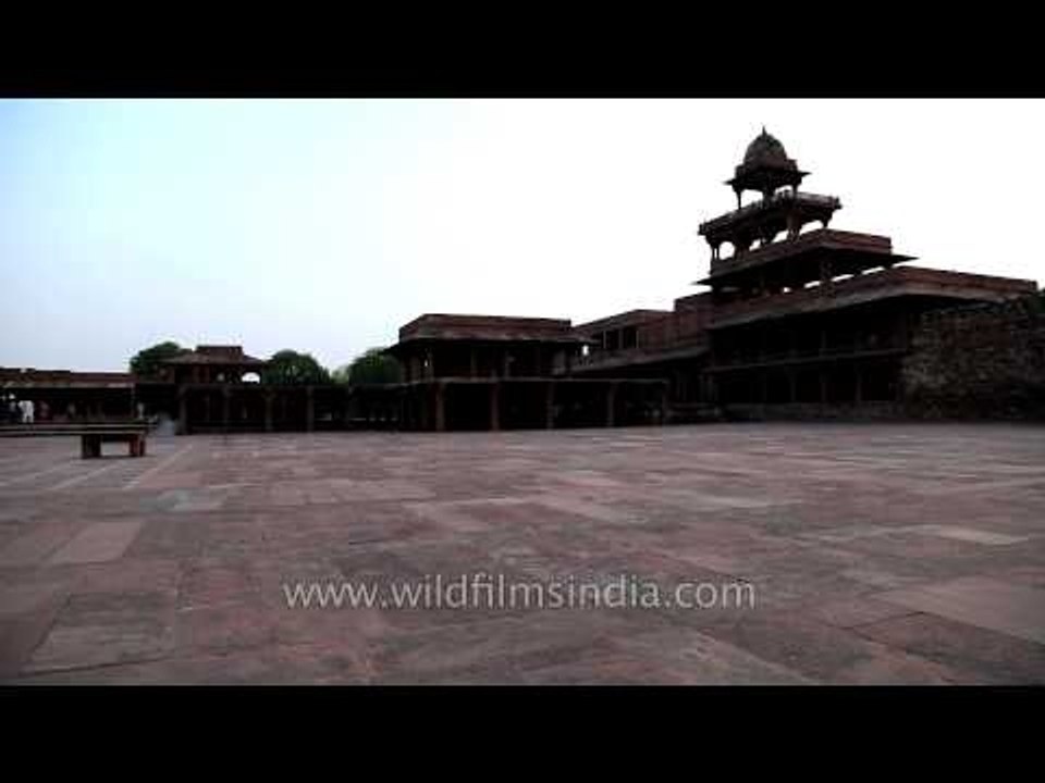 Mughal Diwan-i-Khas of Fatehpur Sikri