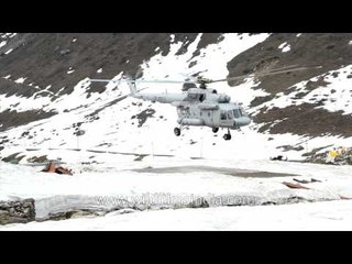 IAF rescue helicopter landing at Kedarnath