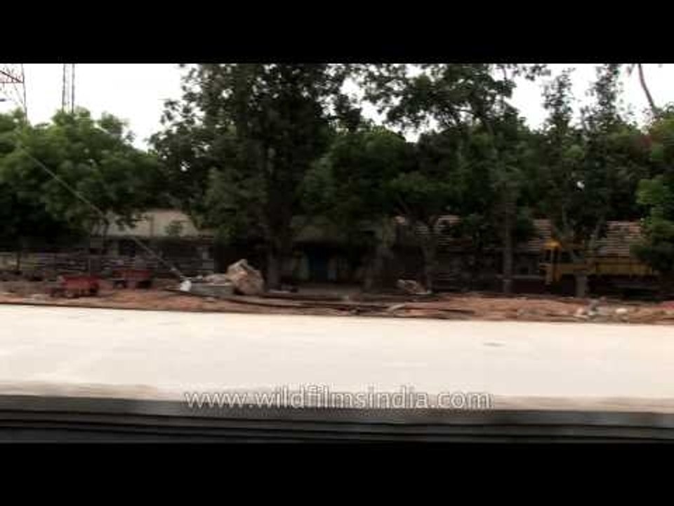 Train passing through Erode junction, Tamil Nadu