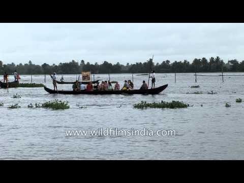 Boat ride in Alleppey - Kerala