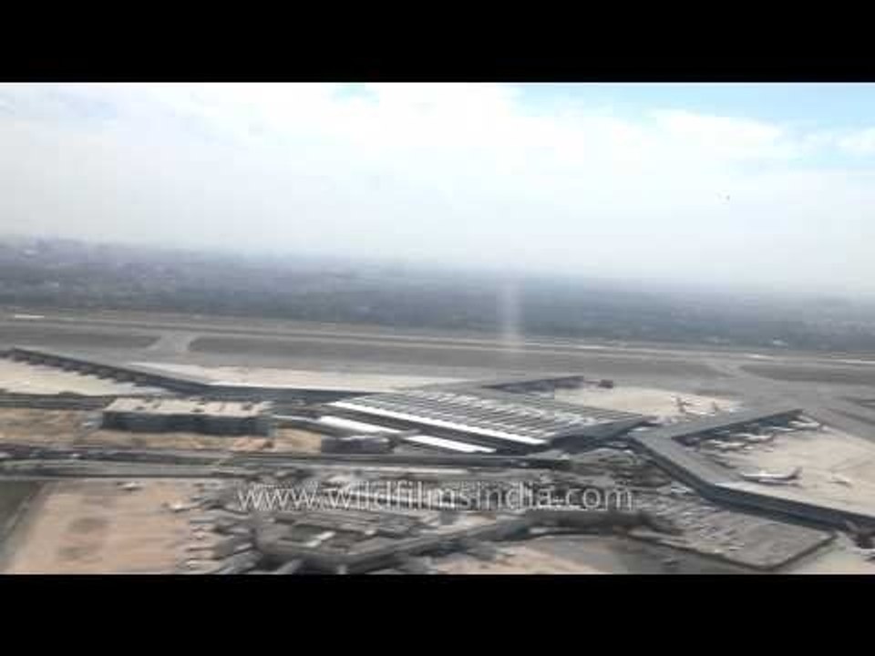 Flight takes off from Indira Gandhi International Airport