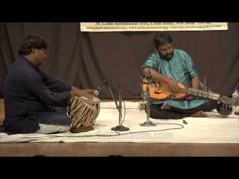 Mohan veena performance by Ajay Pandit Jha at a concert in Delhi