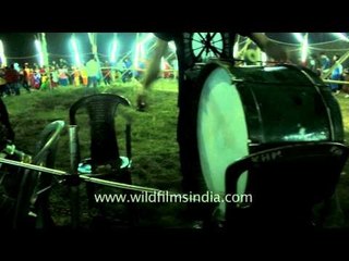 Manipuri nupa and nupi taking part in Thabal chongba dance