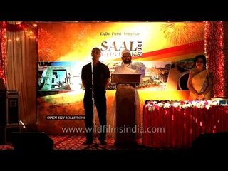 Cawas, priest of Delhi Parsi Anjuman praying for a dearly departed soul