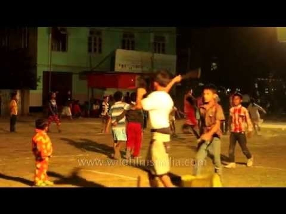 Kids having fun at Yaoshang Festival