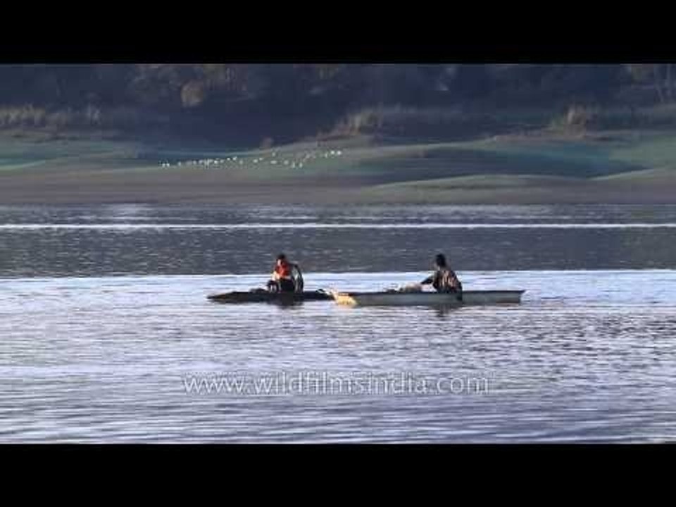 Rowing on the Denwa river, Satpura - Madhya Pradesh