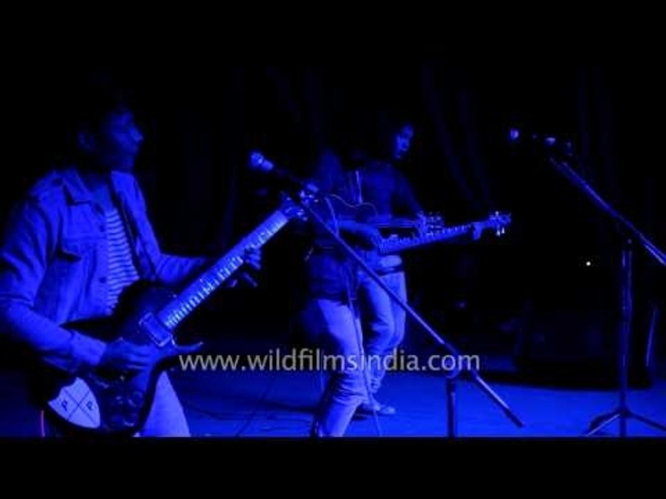 Red Light Passengers performing at Tibetan Freedom Concert