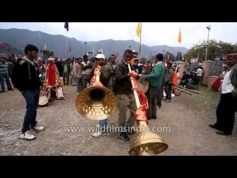 'Thonkru' traditional music instrument played during Mahashivratri - Mandi