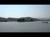 Boat ride on Pichola Lake, Udaipur - Rajasthan