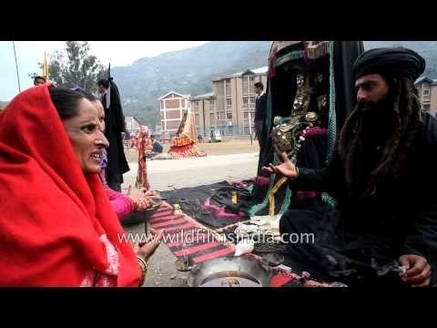 Devotees gathered to take blessings from Shri Shani Dev Maharaj - Mandi