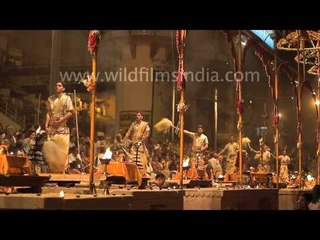 The mesmerizing Ganga aarti of Varanasi
