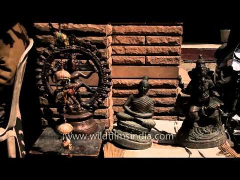 Terracotta and wood masterpieces on sale, Udaipur, Rajasthan