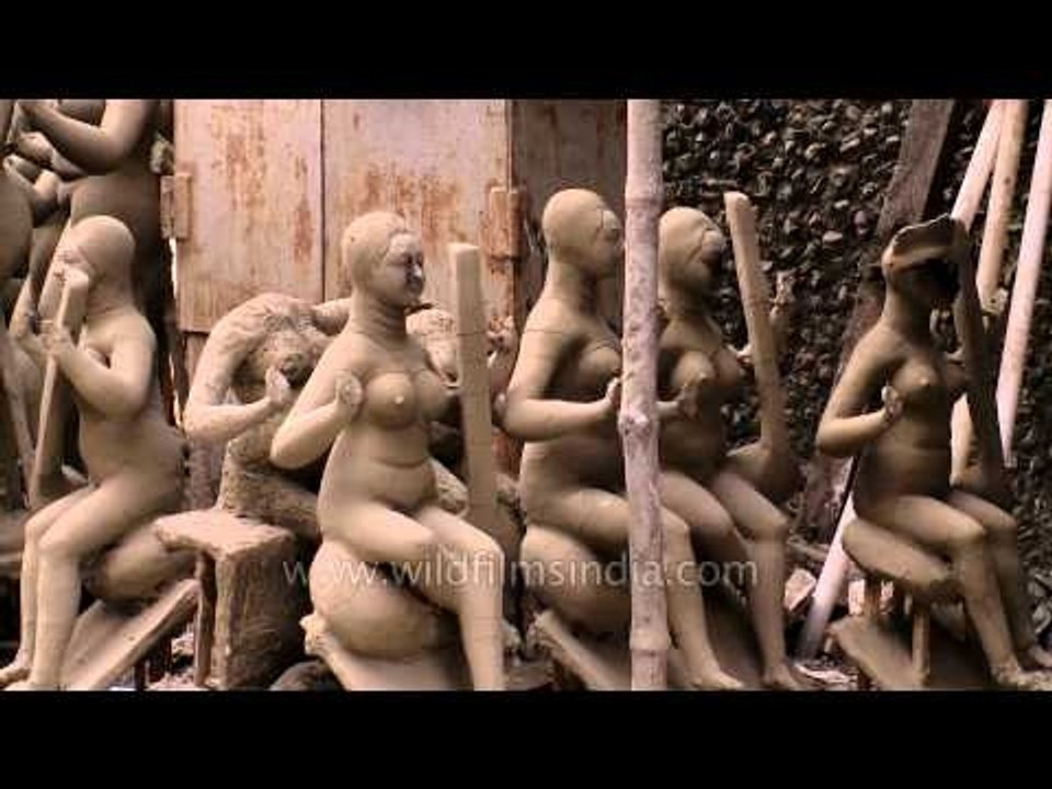 Idols for various festivals at Kumortuli