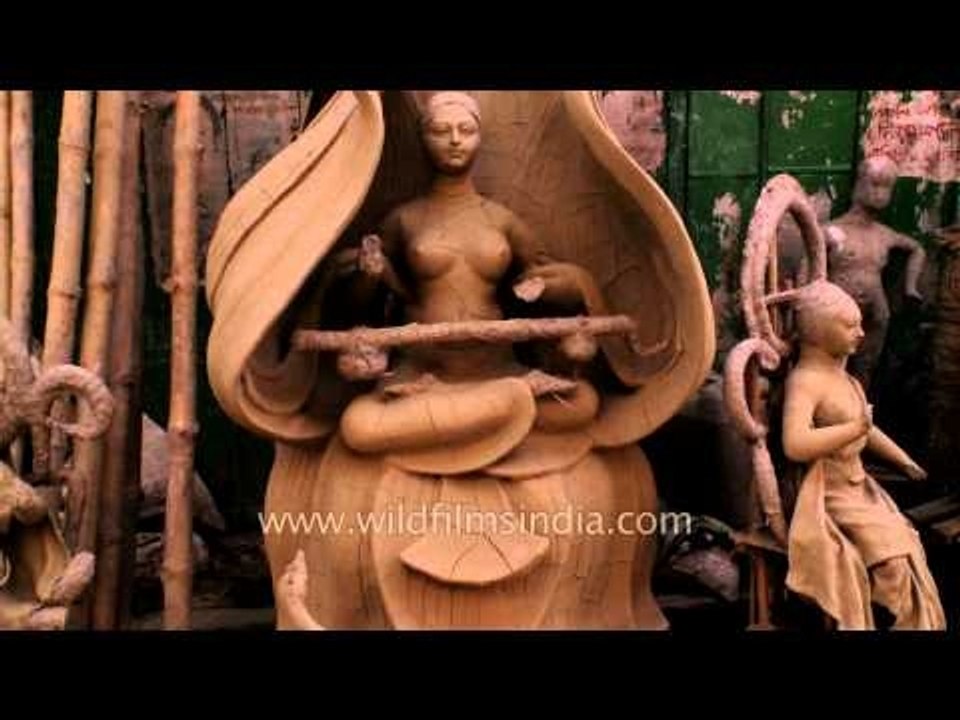 Saraswati idols kept for drying at Kumortuli