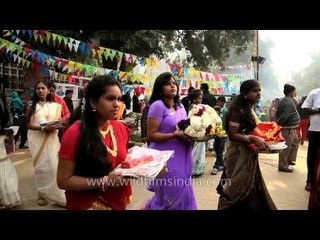 Devotees making their way to Goddess Mariamman temple on Pongal