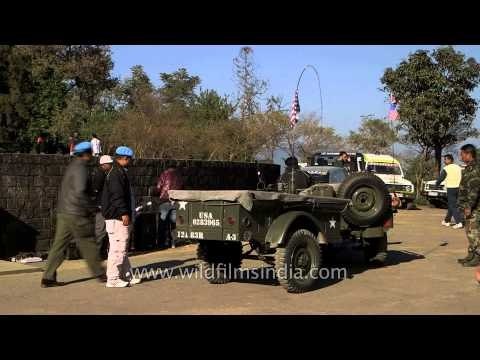 Vintage jeeps lineup for the Peace Rally