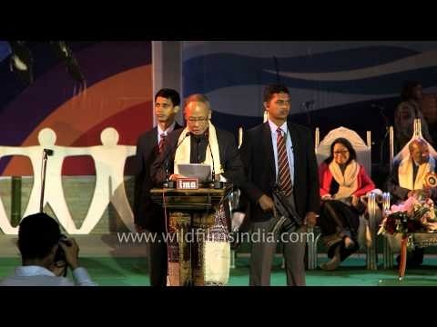 Okaram Ibobi Singh delivering speech at Sangai Fest - 2013