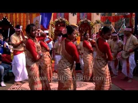 Bihu dance by Assamese dance group during BSF Mela