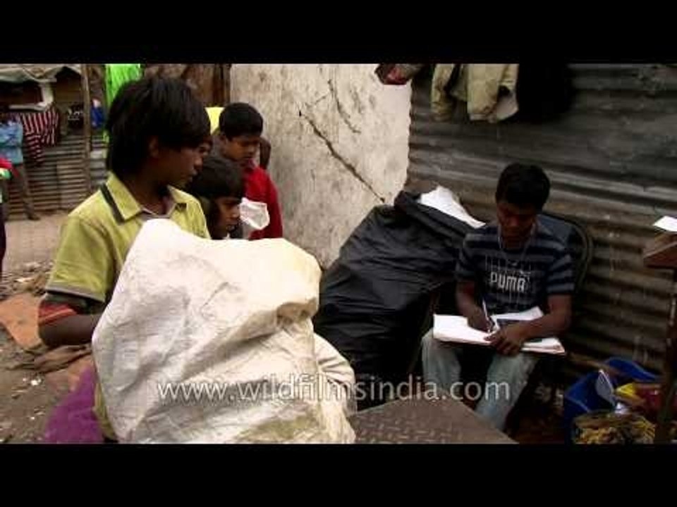 Rag picker's wage : Delhi