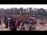Processions for Durga Puja Visarjan: On the banks of Yamuna river