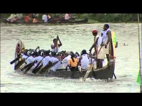 Oarswomen in a close race during the Nehru Trophy Boat Race