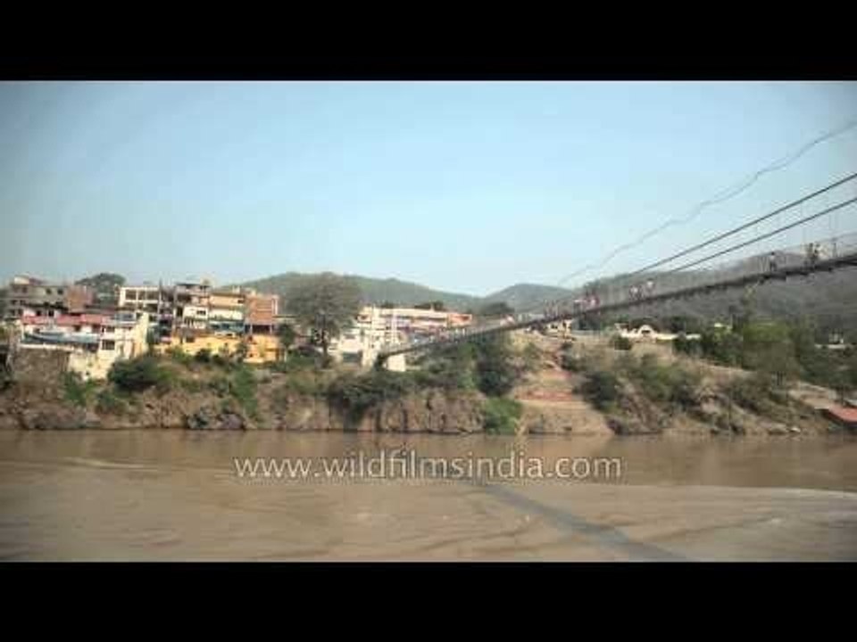 Ram Jhula bridge across the Ganges
