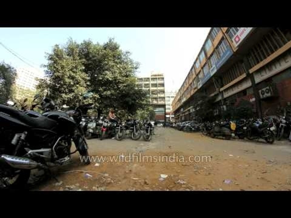 Time lapse of the parking lot at Nehru Place