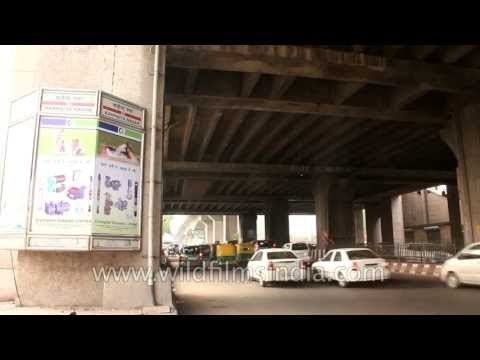 Traffic passing through Kanhaiya Nagar metro station