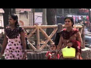 Nagpur- Busy Market in the Orange Country