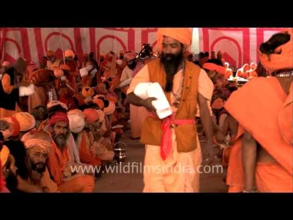 Samashti Bhandara: Huge gathering of Spiritual people