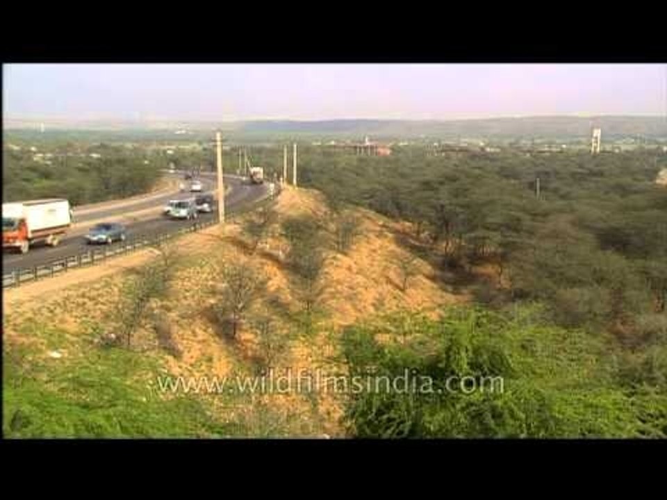 Driving into Rajasthan