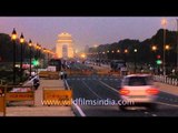 Traffic around India gate at dusk in fast motion